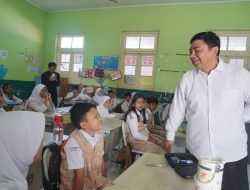Bupati Garut Tinjau Langsung Hari Pertama Penerapan Jam Masuk Sekolah Pukul 06.30 WIB