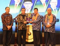 Menaker: Lulusan Perguruan Tinggi Harus Siap Hadapi Dunia Kerja yang Terus Berubah